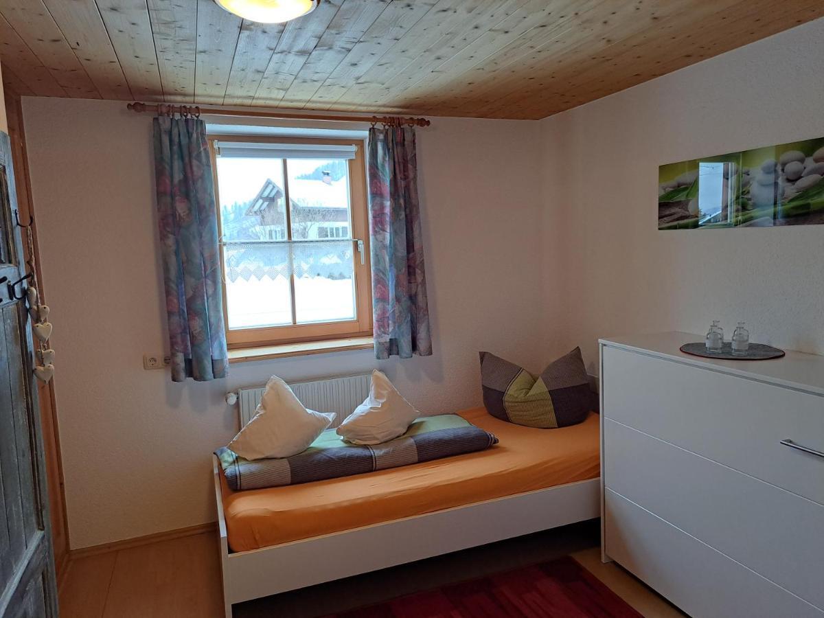 Ferienwohnung Annele ヒッティザウ エクステリア 写真